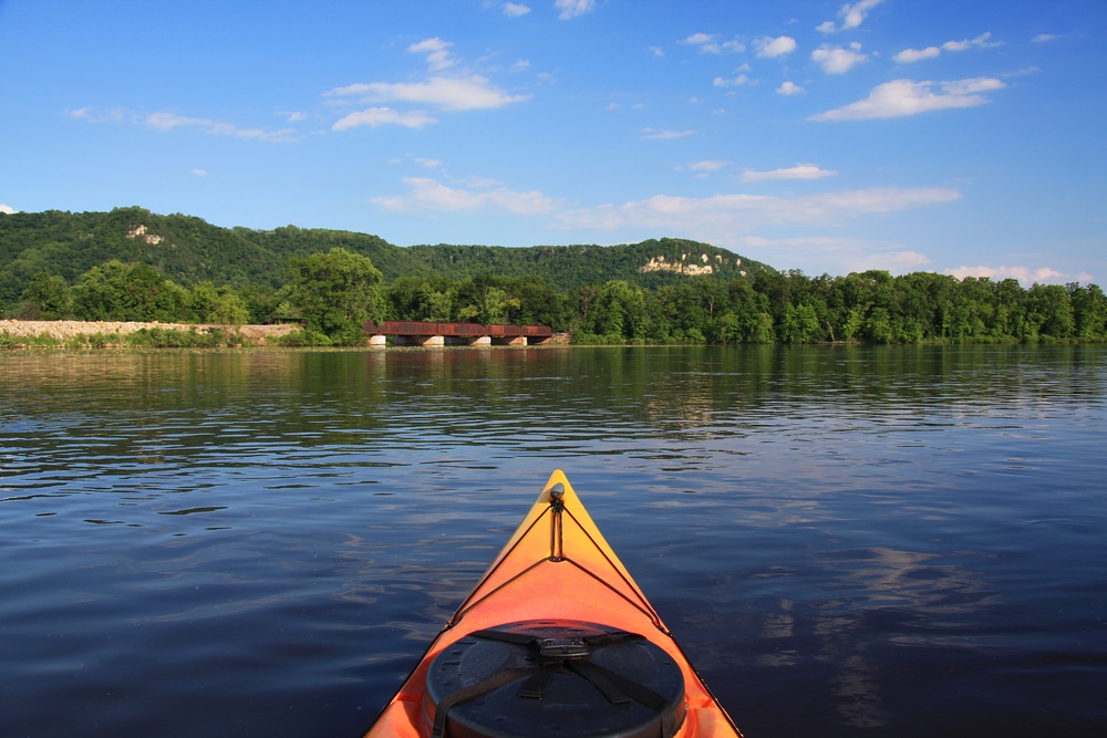 Head to Vicksburg for Mississippi River Kayaking and Boat Tours near our bed and breakfast