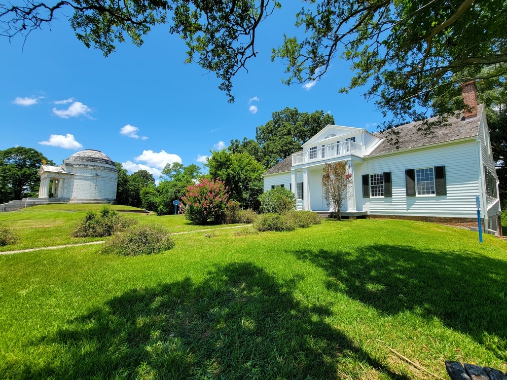 Stay at One of the Most Romantic Boutique Hotels in Vicksburg MS 7 Vicksburg National Military Park is one of the top things to do in Vicksburg MS.