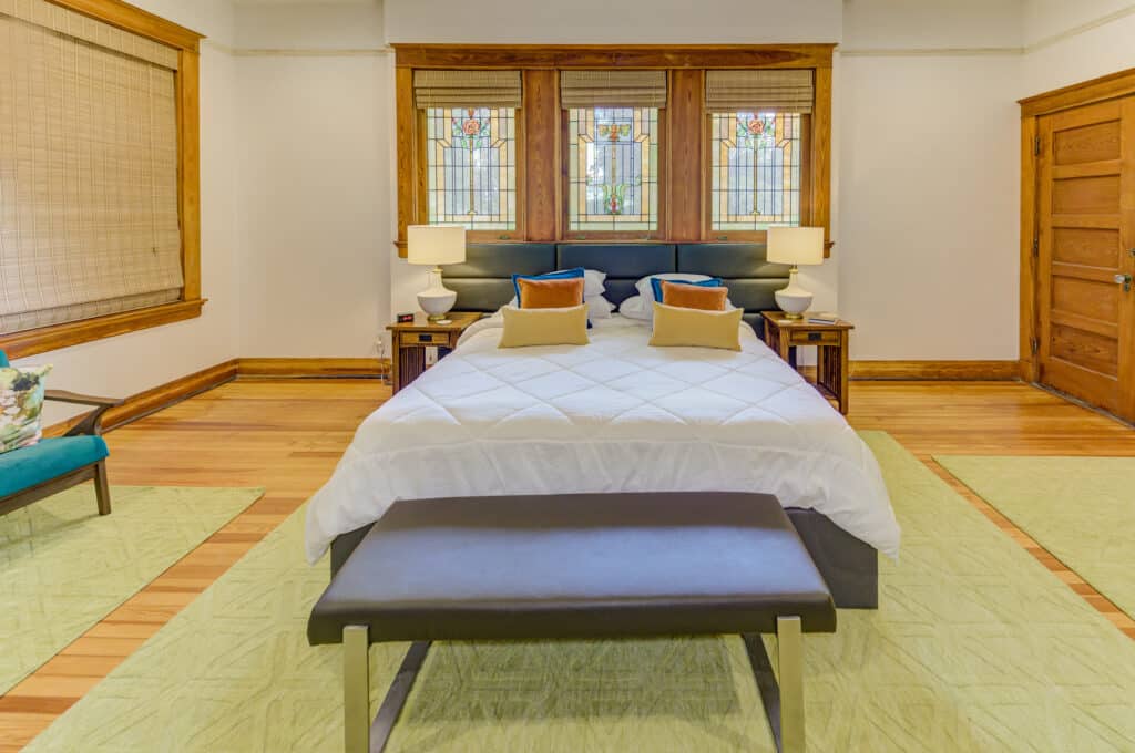 Oak Hall: The Best Boutique hotel in Vicksburg for a Stop on Your Blues Highway Road Trip.