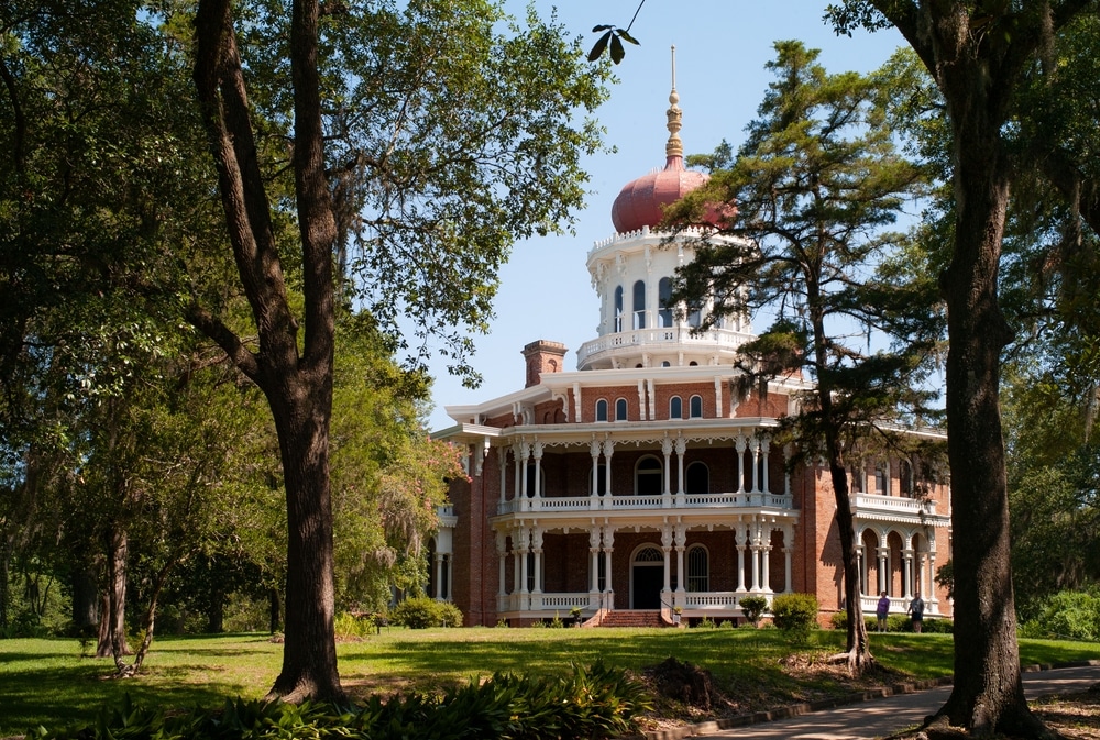 The Longwood Plantation in Natchez is one of the most haunted places in Mississippi.