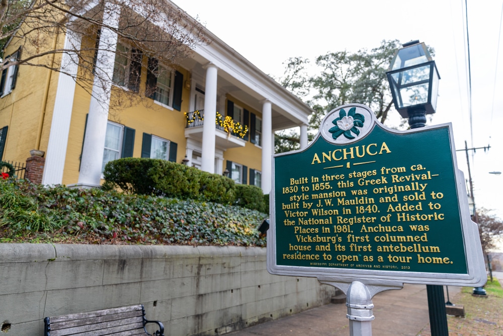 Visit a tour home on your romantic getaway in Mississippi. Besides our own Oak Hall, we recommend Anchuca.